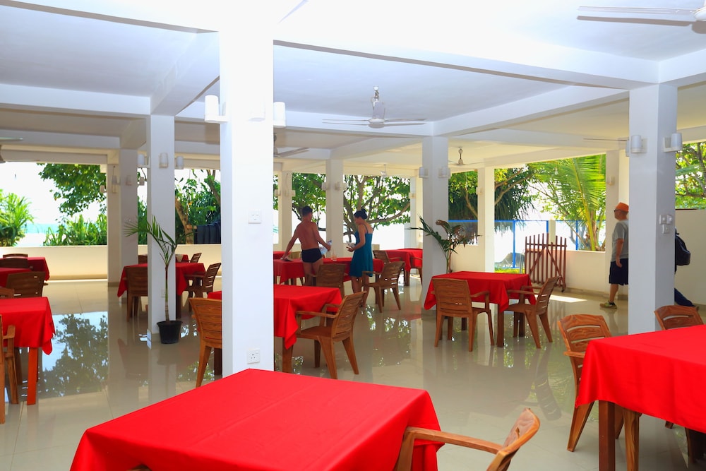 Paradise Beach Resort 28/50