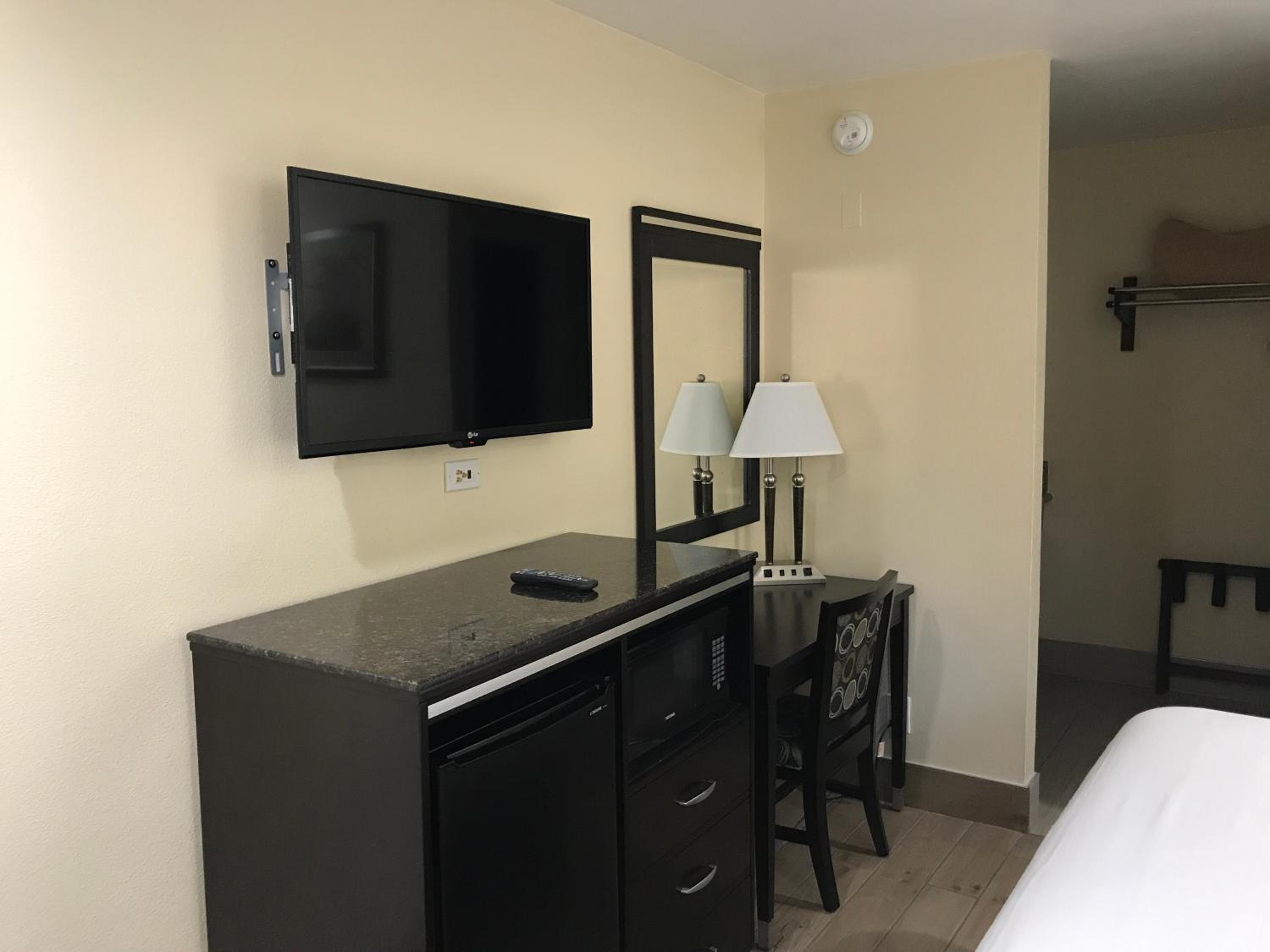 Colton Inn 17/26