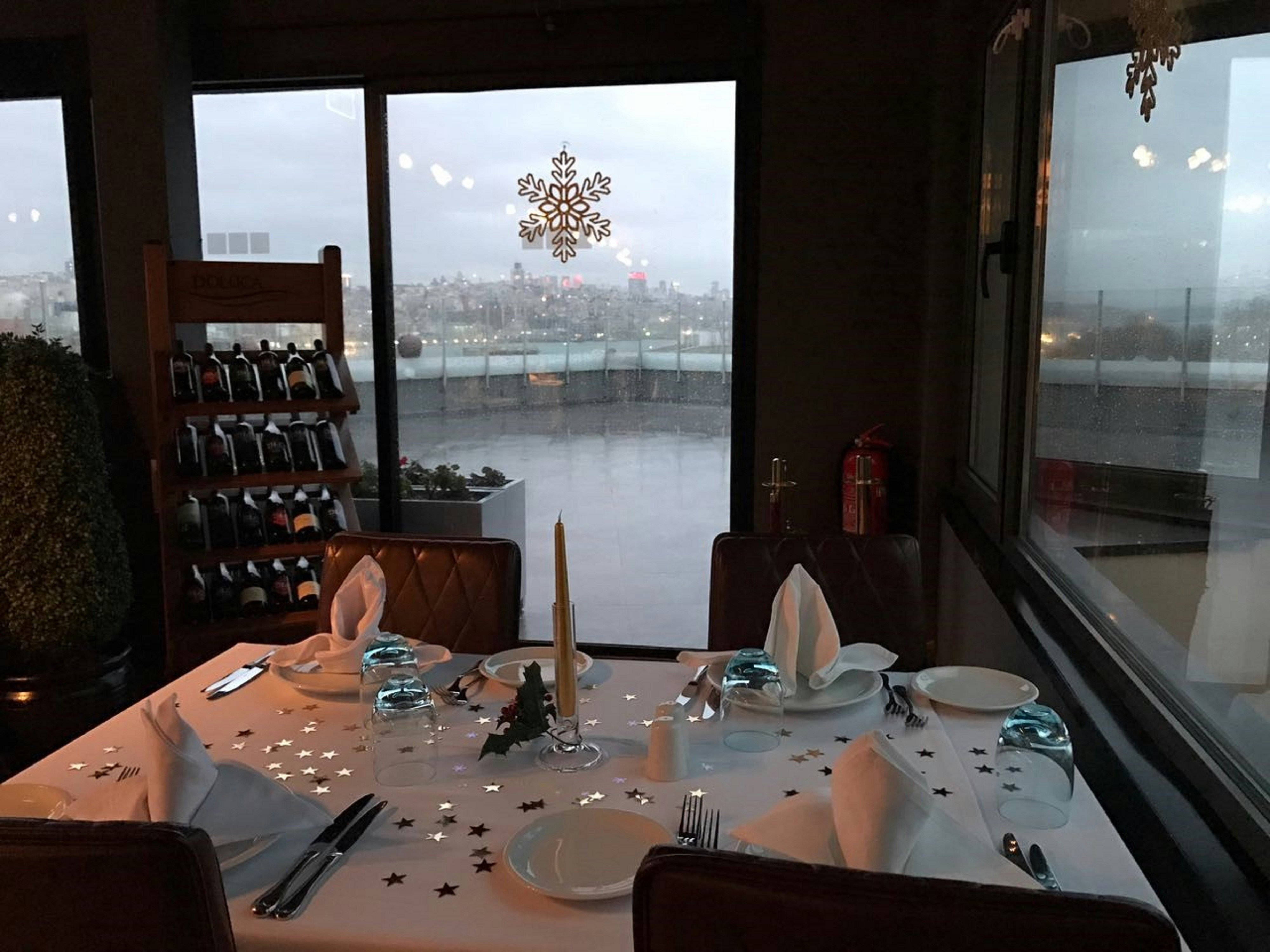 Doubletree By Hilton Hotel Istanbul Sirkeci 63/81