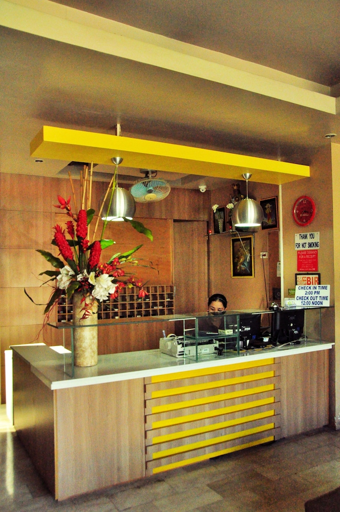 Gv Hotel Talisay 4/27