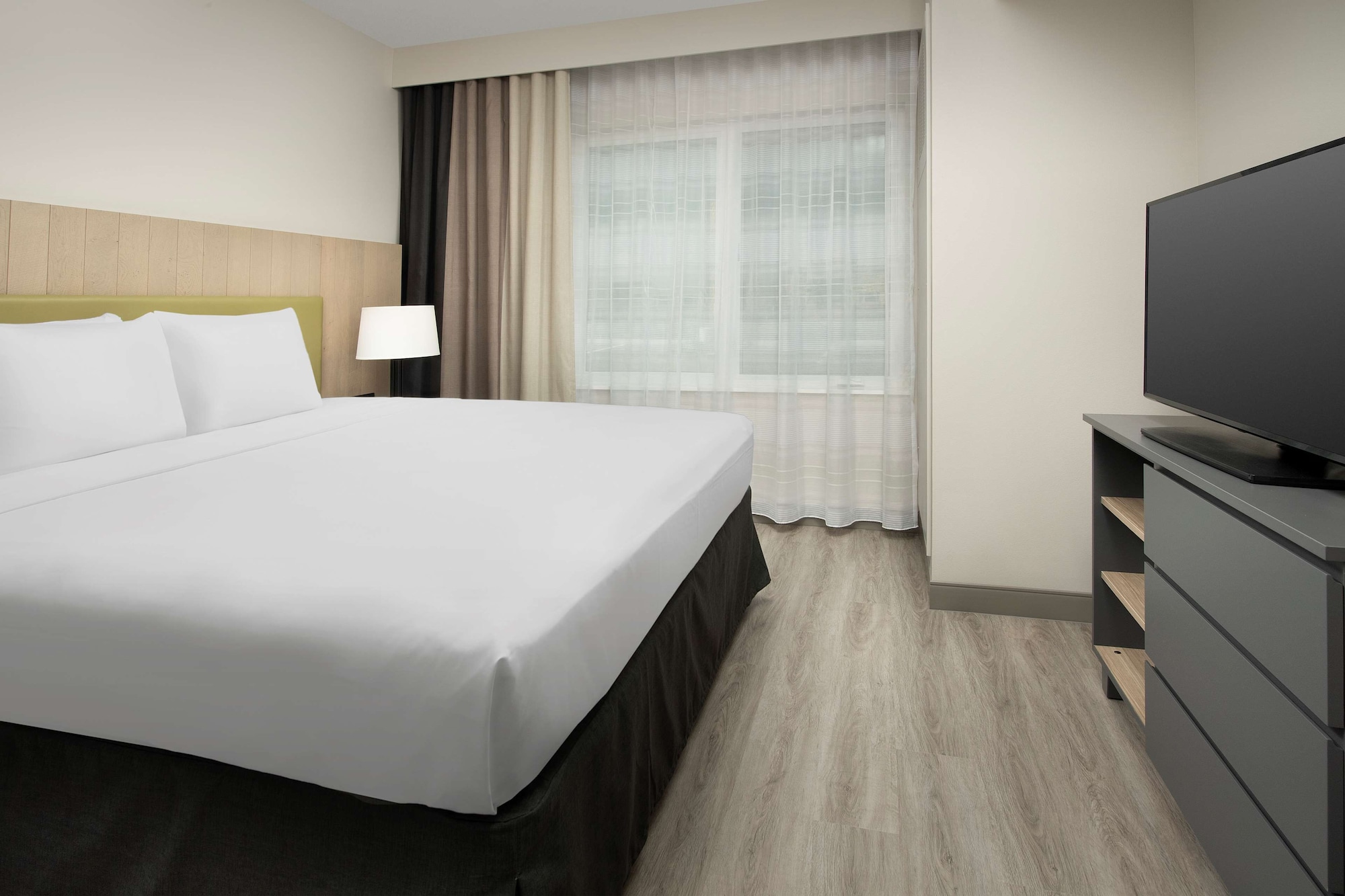 STUDIO, SUITE, KING BED, ACCESSIBLE
