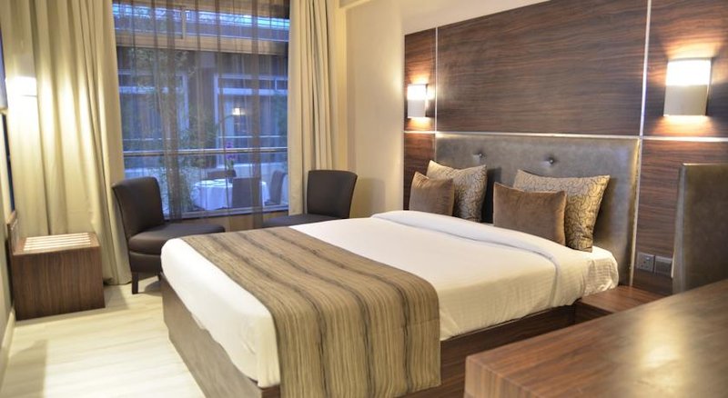 Cloud Hotel & Suites 12/37