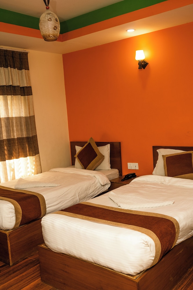 BASIC, TWIN BEDS