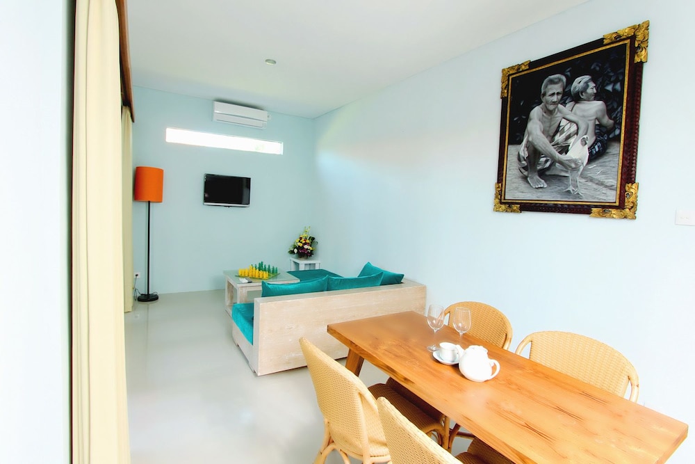 Apple Suite Apartment 33/56