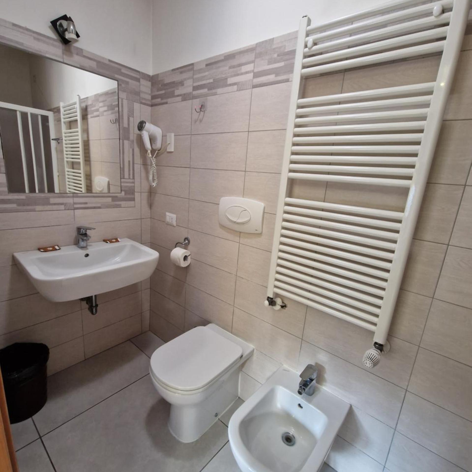Hotel Bonola 37/41