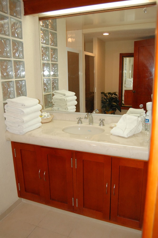 Hotel Real de Minas San Luis Potosi 2/46