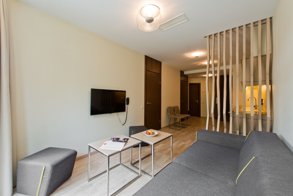 MANA Suites and Sea Palanga 32/50