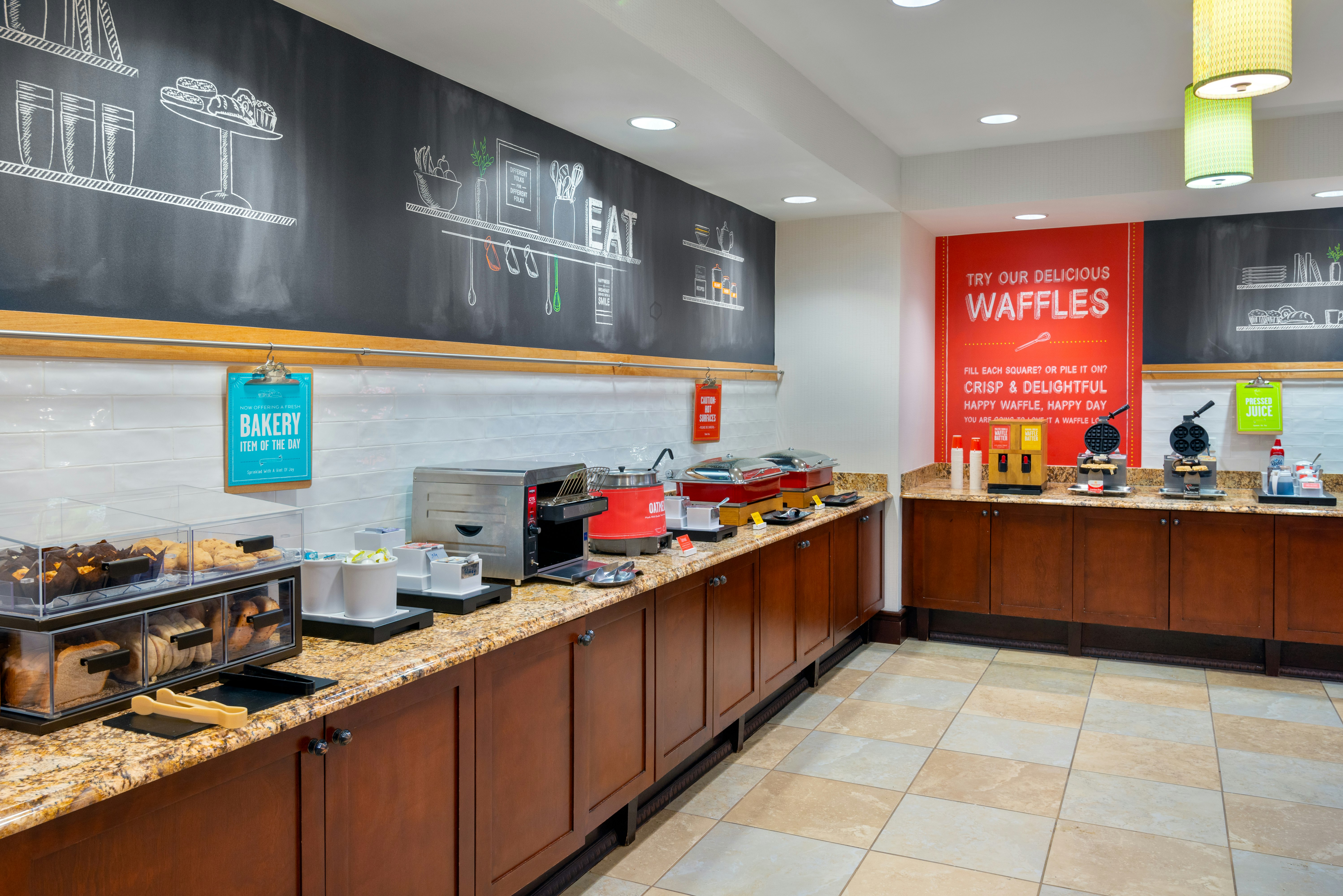 Hampton Inn And Suites Hartford/Farmington 9/76