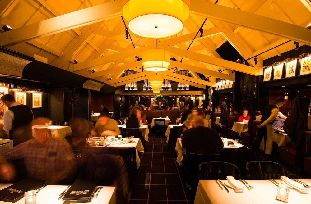 Weber s Hotel & Restaurant 53/64