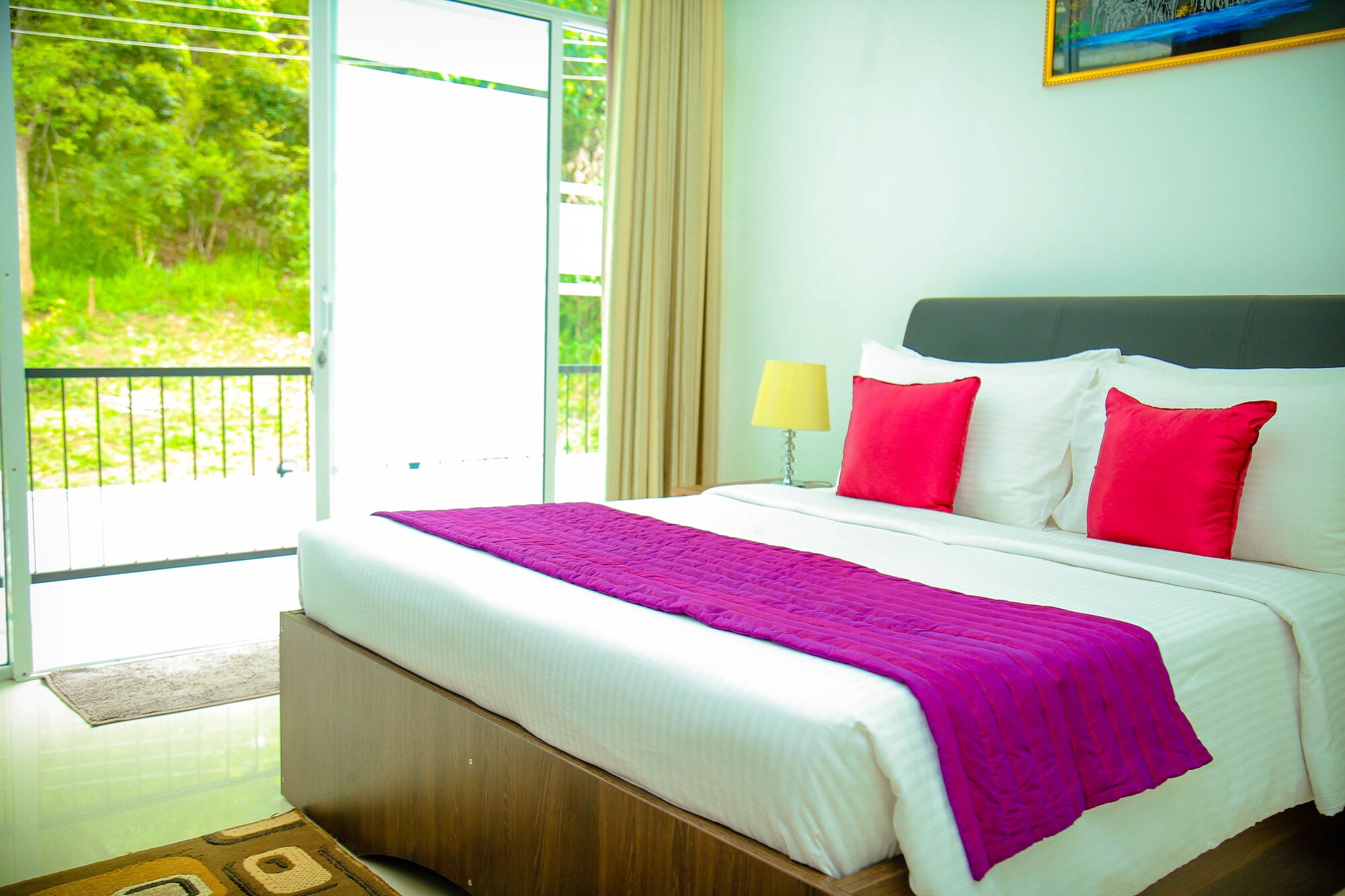 DELUXE, DOUBLE BED, POOL VIEW
