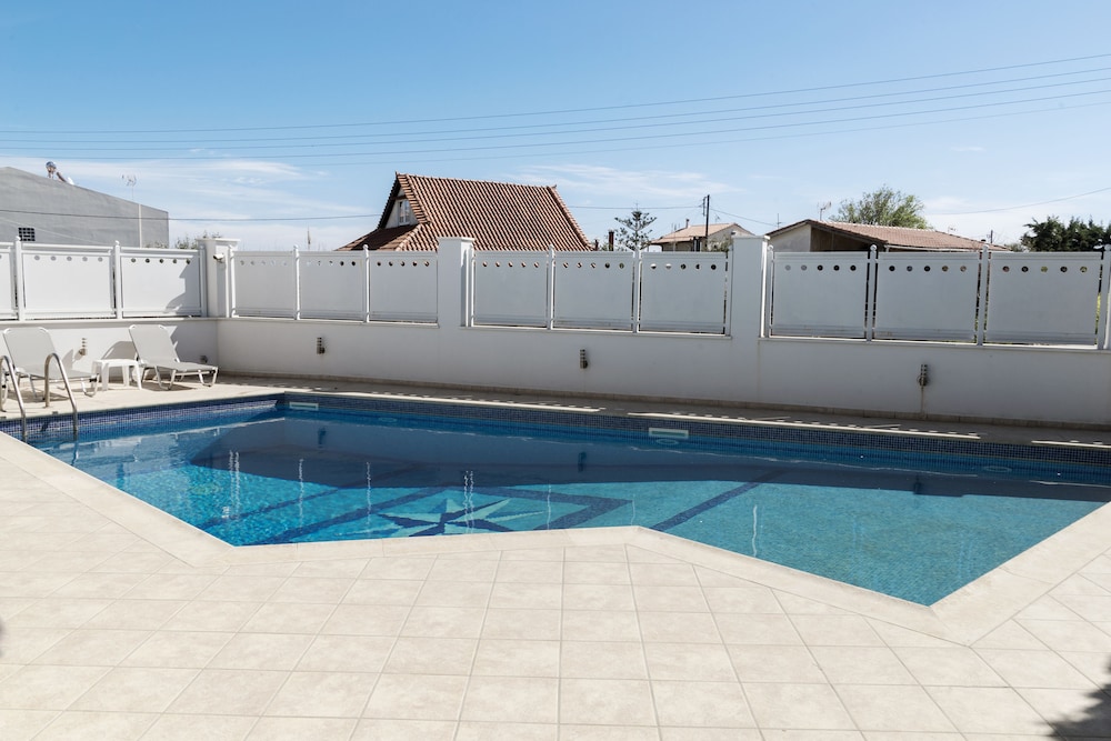 Villa D'irene 42/50