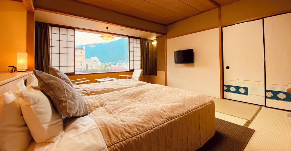 Hotel Kameya 6/50