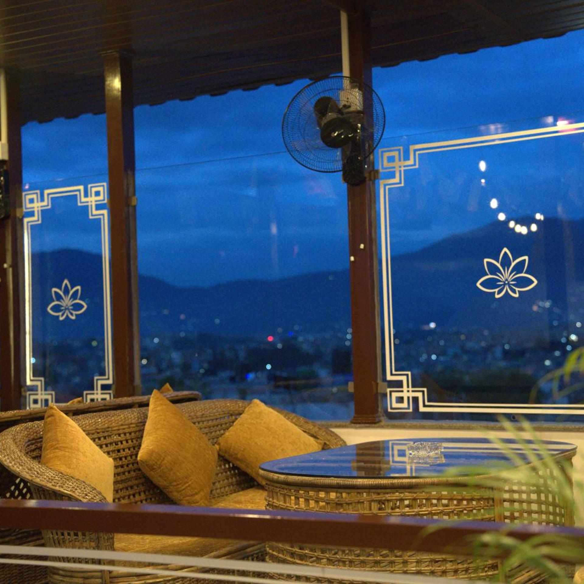 Bouddha Boutique Hotel 32/50