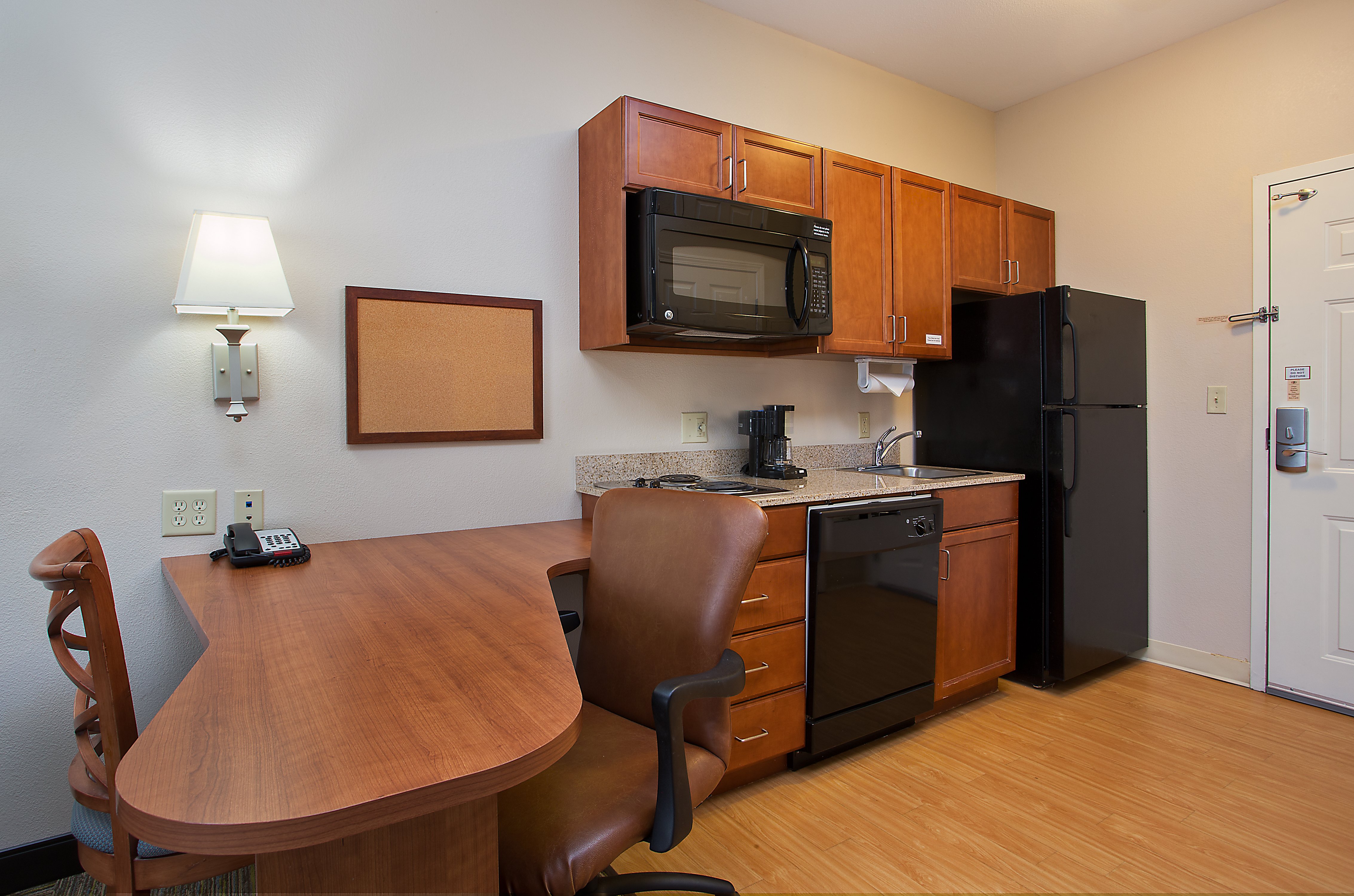 Candlewood Suites Vicksburg 69/72