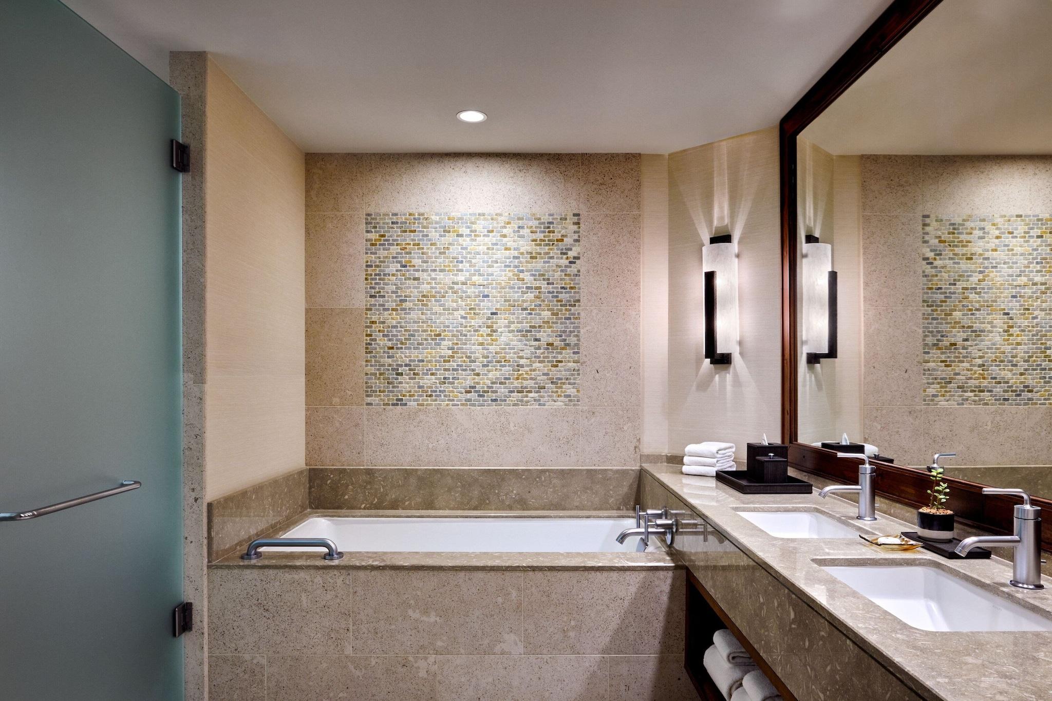 جناح بإطلالة على الجبل، The Ritz Carlton Dove Mountain 5/5