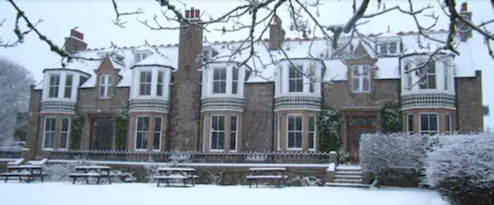 Kilmarnock Arms Hotel 2/30