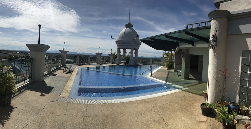 GRAND KAMPAR HOTEL 33/56