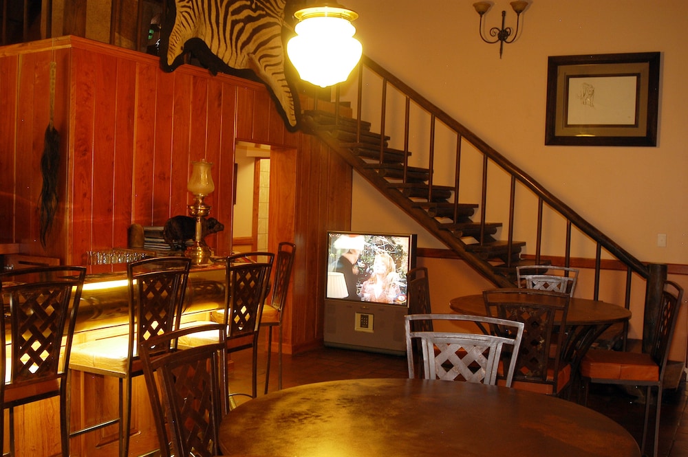 Foundry Guest Lodge 28/50