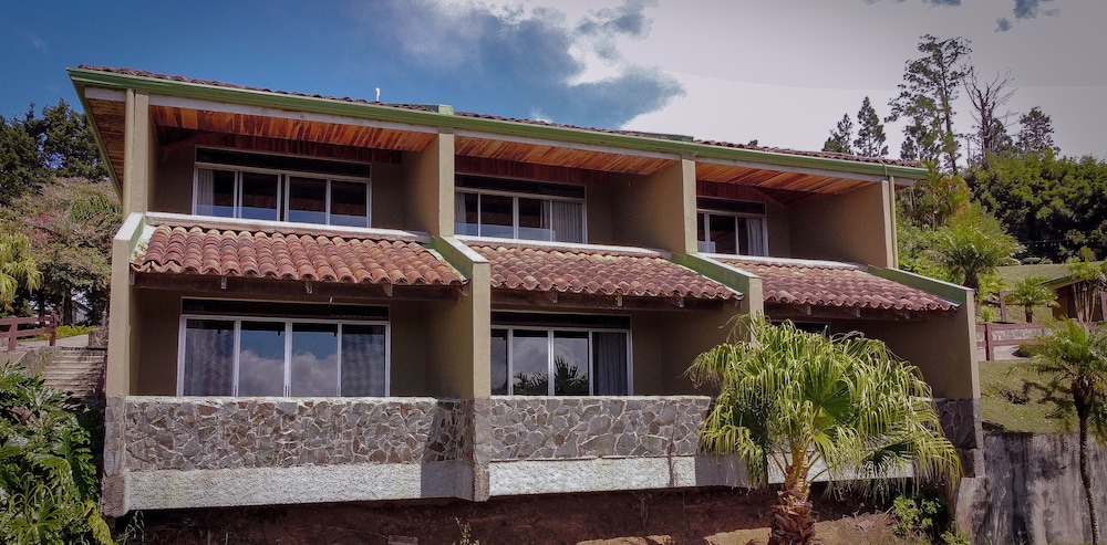 Hotel de Montana Monteverde 2/76