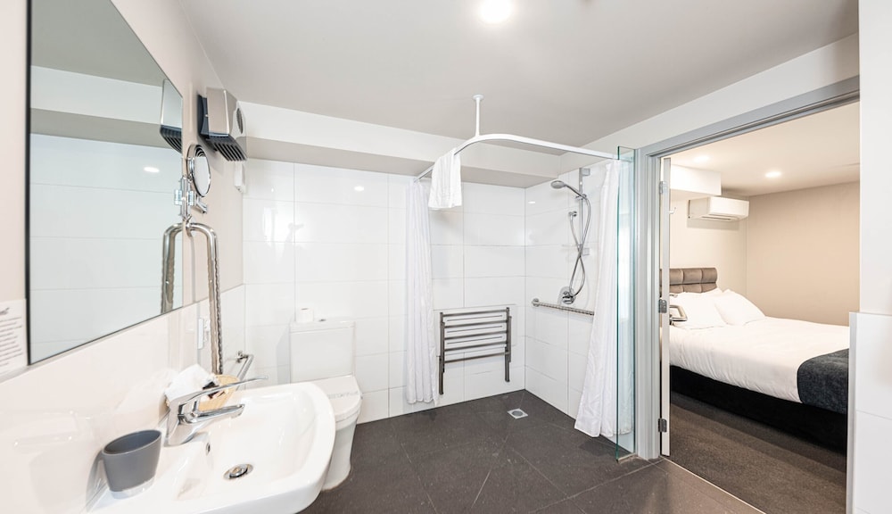 311 Motel Riccarton 17/71