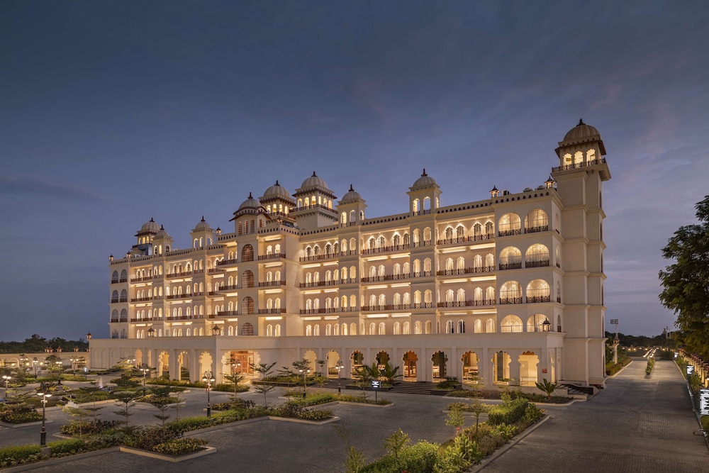 Uday Palace Navsari, a member of Radisson Individuals 3/59