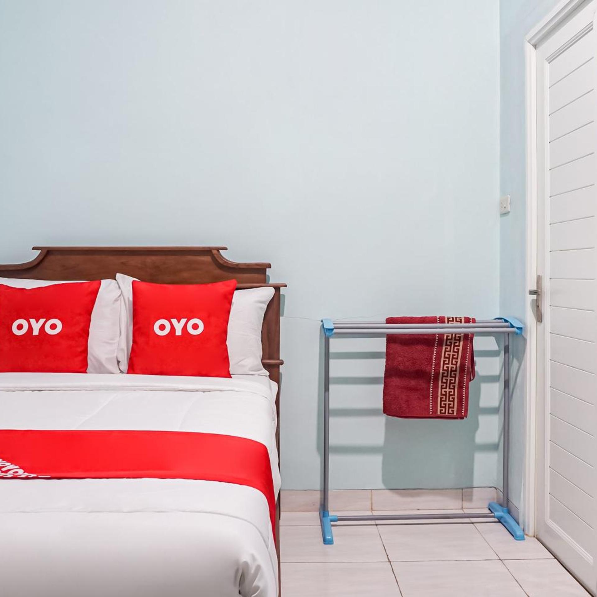 Hotel O Guest House Riharti Syariah 20/43