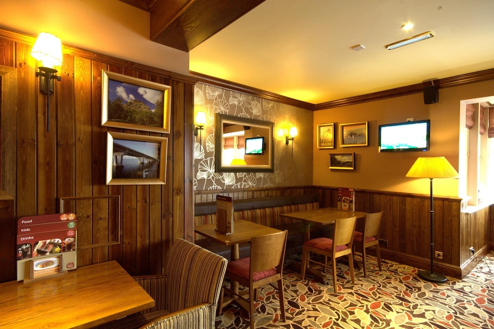 Premier Inn Dumbarton/Loch Lomond 39/46
