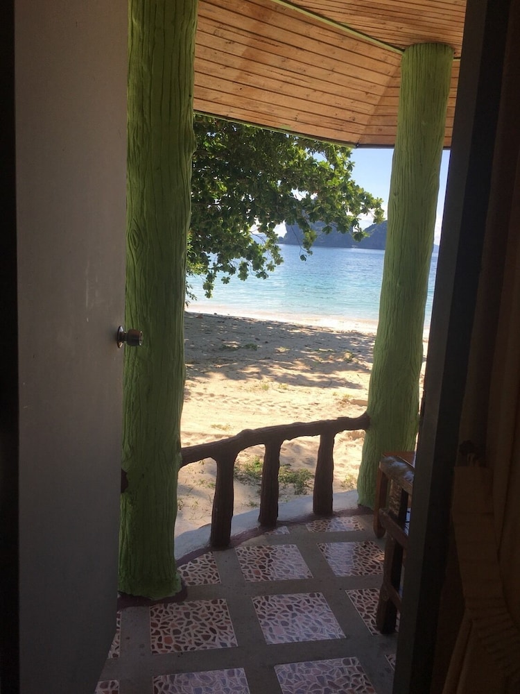 Koh Ngai Resort Ko Ngai 40/50