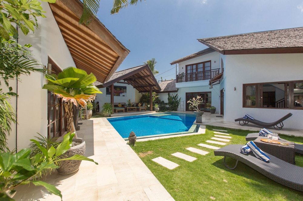 Villa Origami By Nagisa Bali 59/68