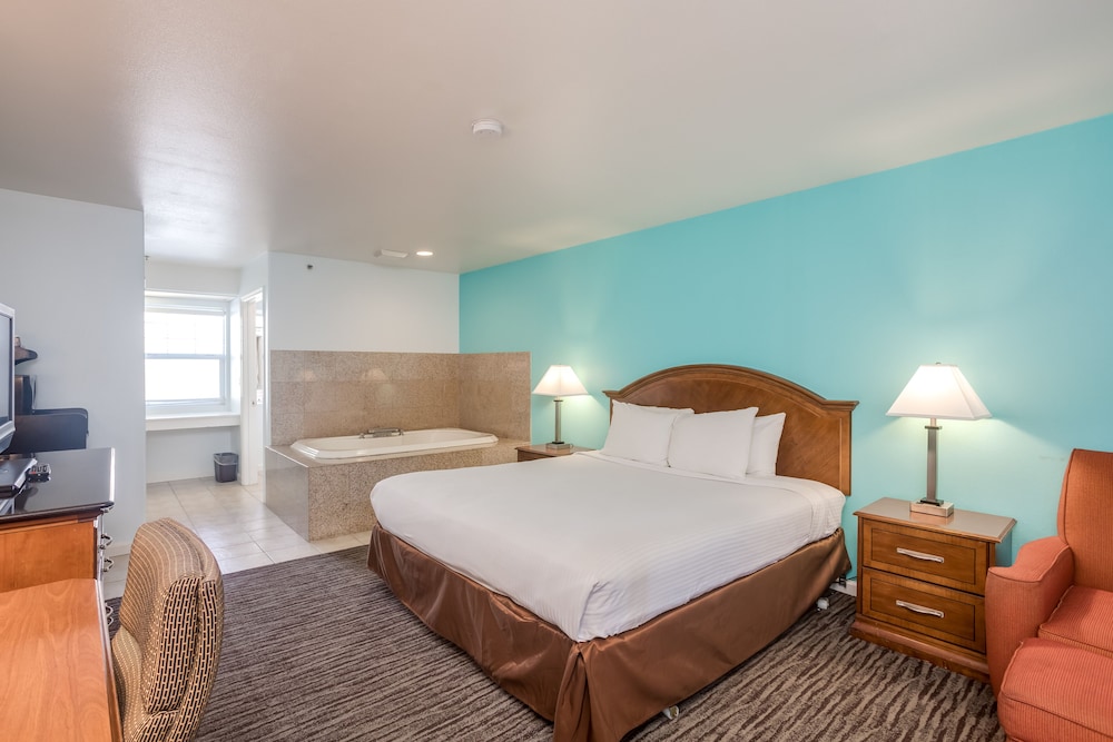Pacifica Beach Hotel 20/56