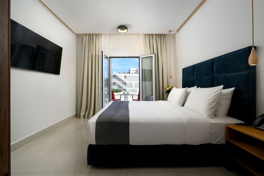 غرفة أساسية بسرير كوين، Ray Hotel Corfu 3/9