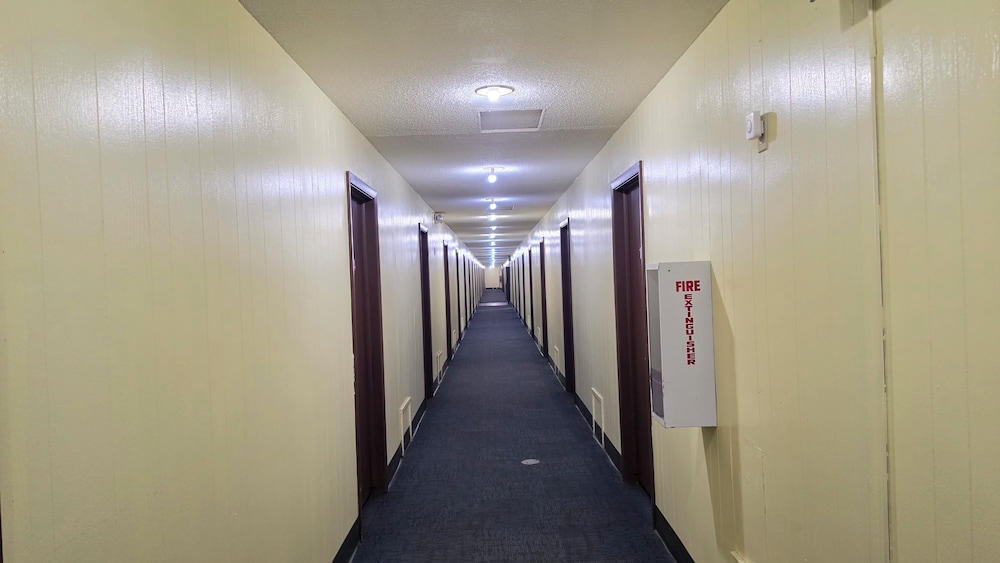 Western Inn South 39/64
