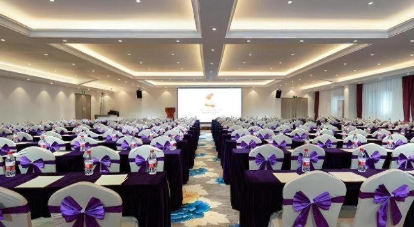 Venus International Hotel (Kunming Tongde Plaza) 49/60