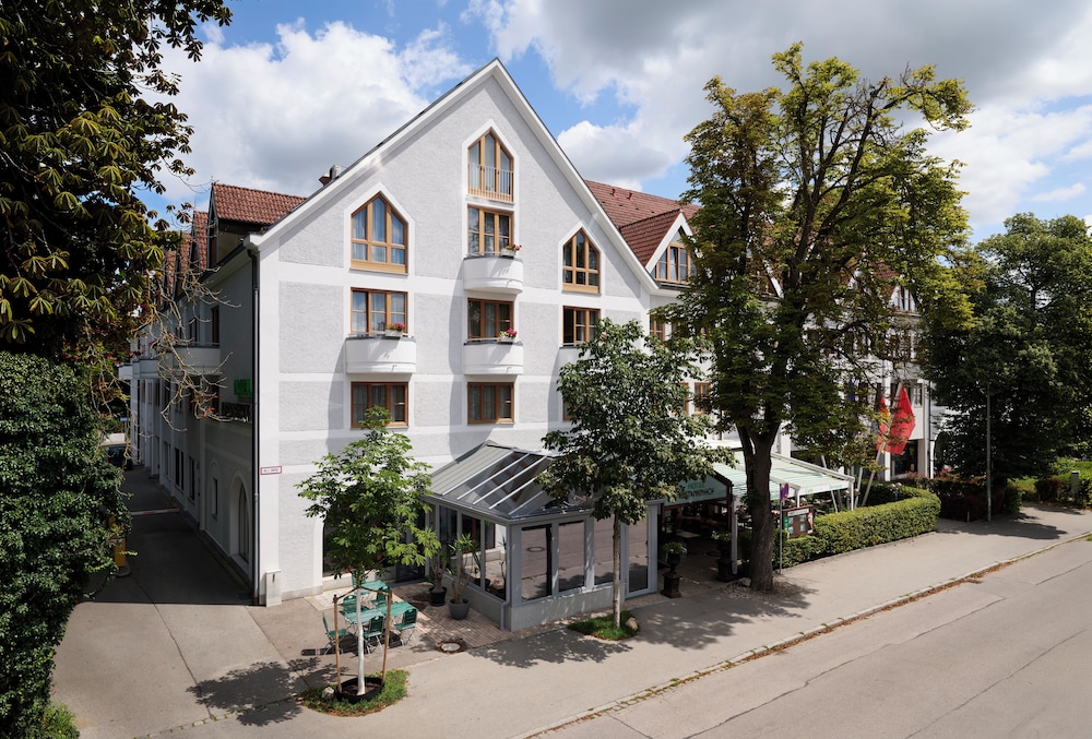 Kastanienhof 1/68