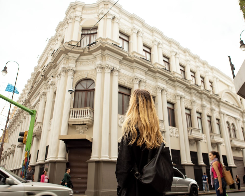 Hotel Presidente 9/72