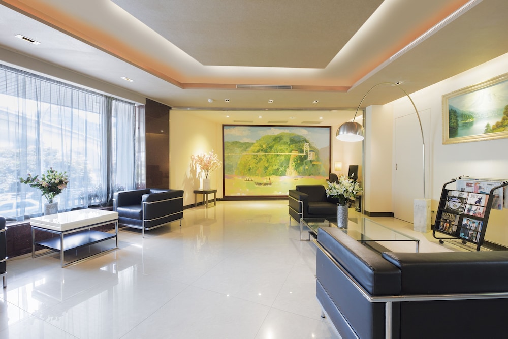 Bitan Hotel 7/61