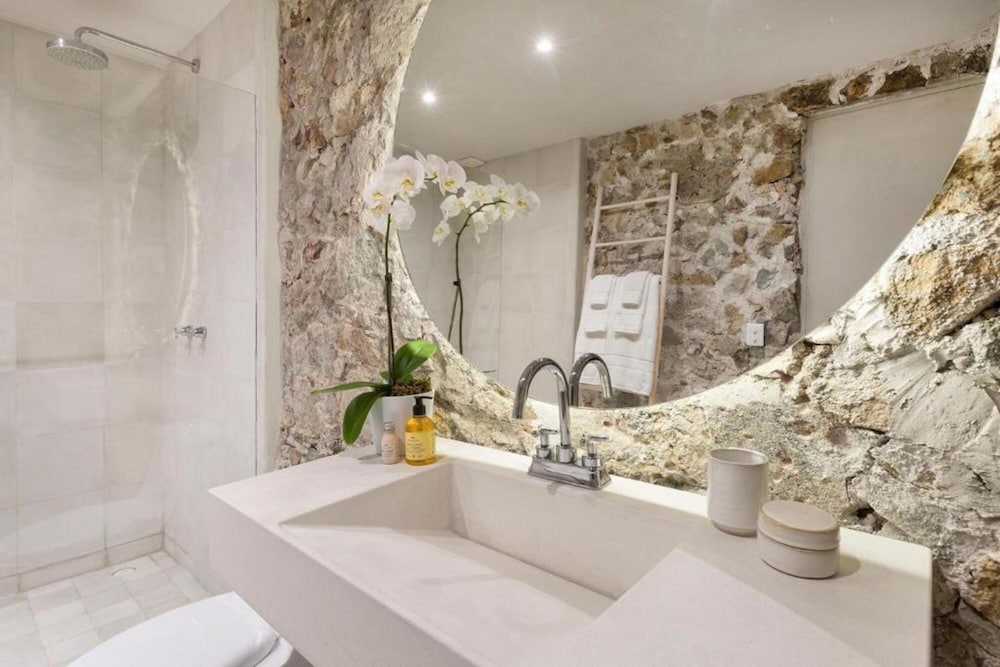 Hotel Boutique Casa Lulu 33/38