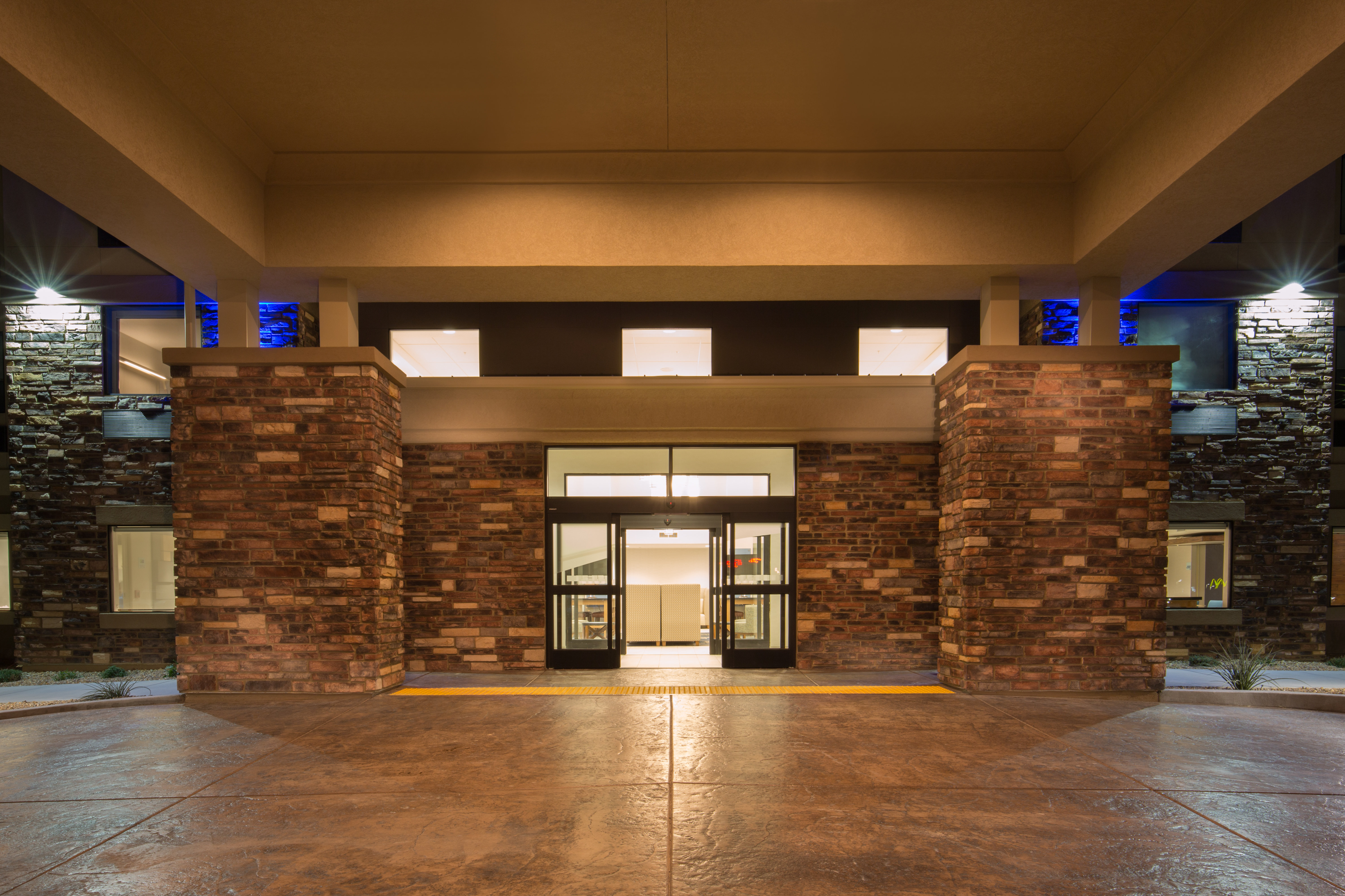 Holiday Inn Express & Suites PAHRUMP 15/61