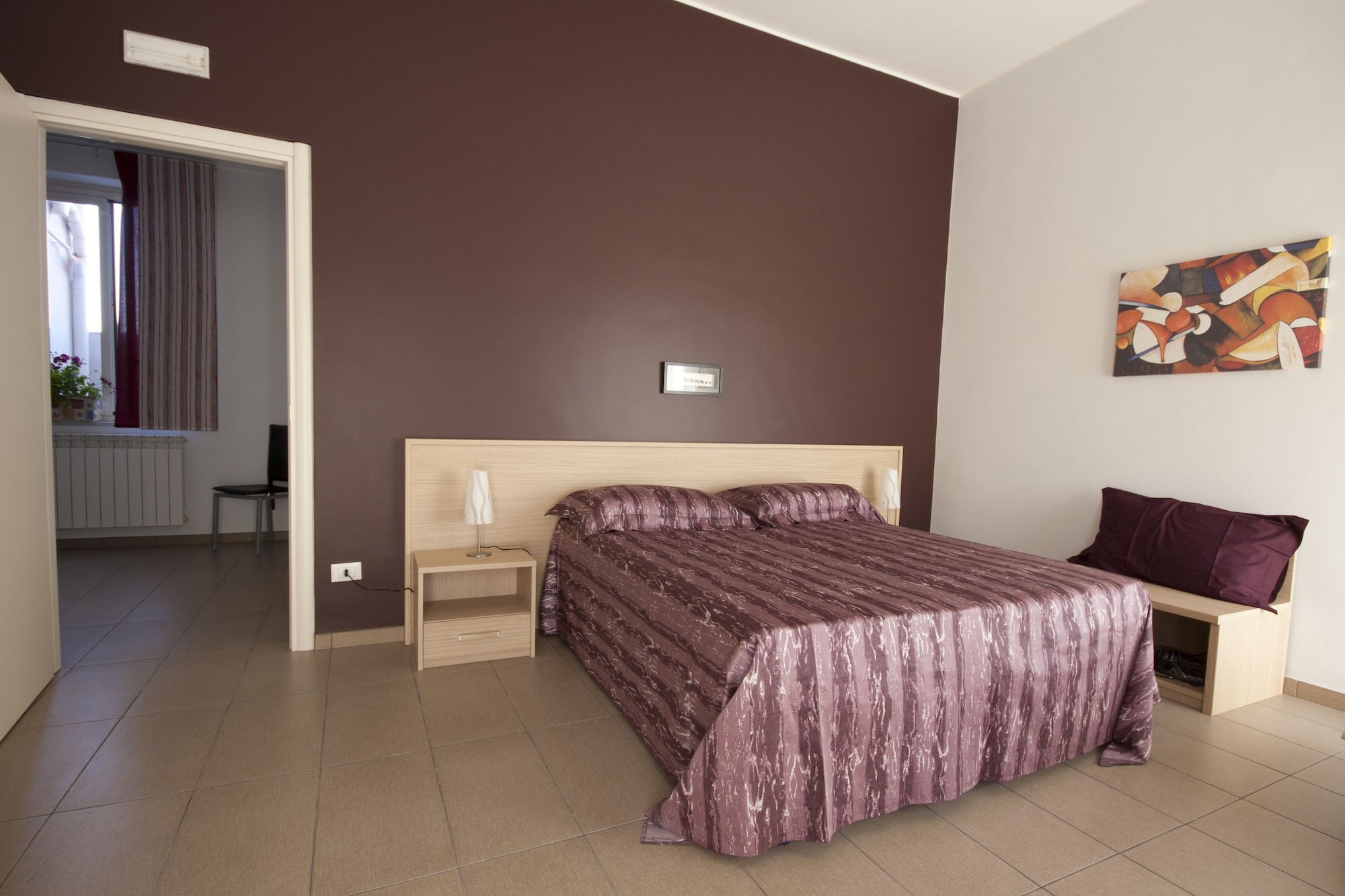 ROOM, TRIPLE, 1 DOUBLE AND 1 SINGLE BED