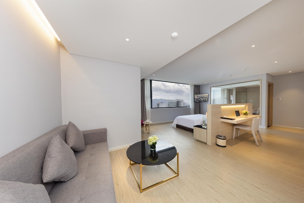 DQua Hotel and Apartment 25/50