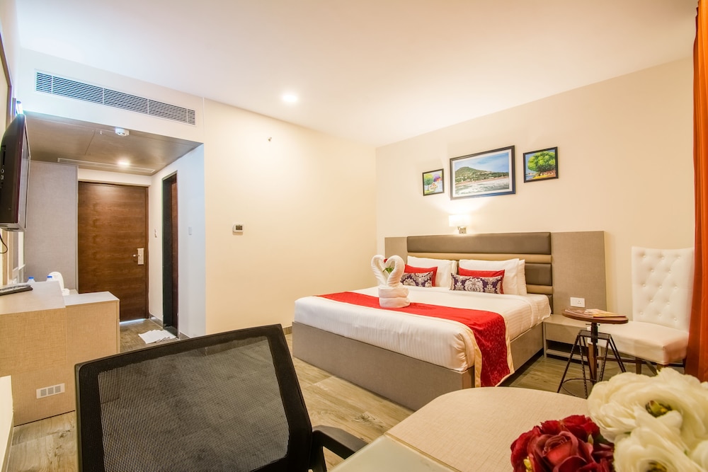 Mantris Hotel 10/22