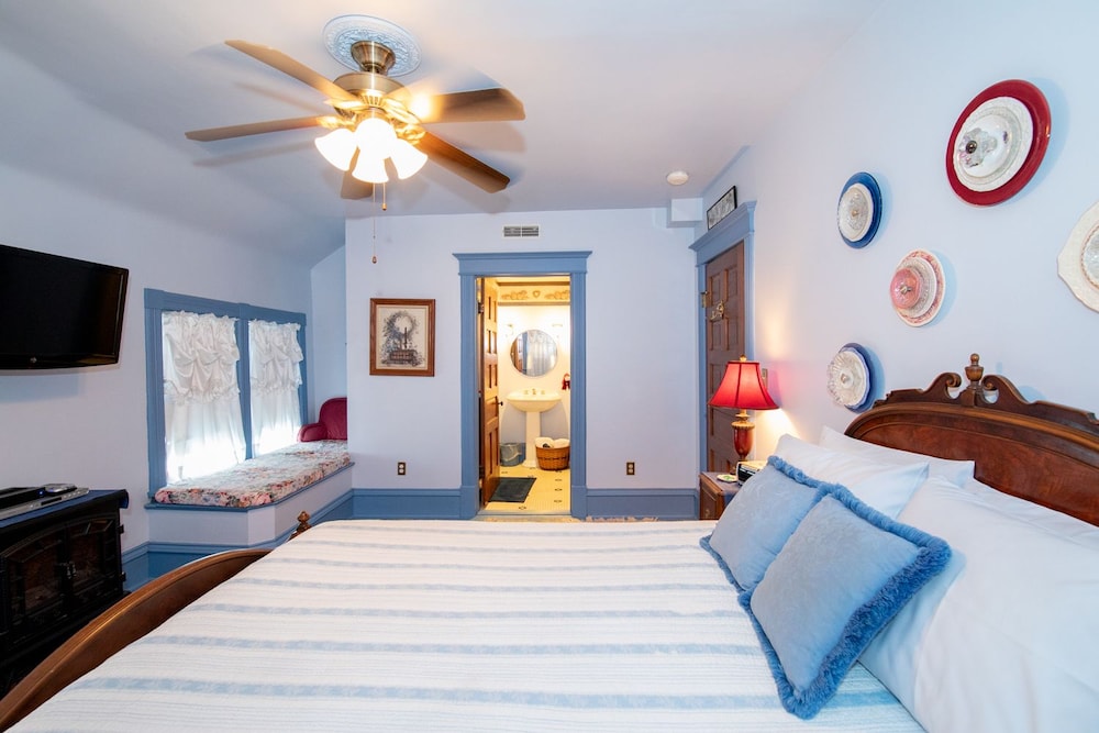 Garden Gate BnB 6/19