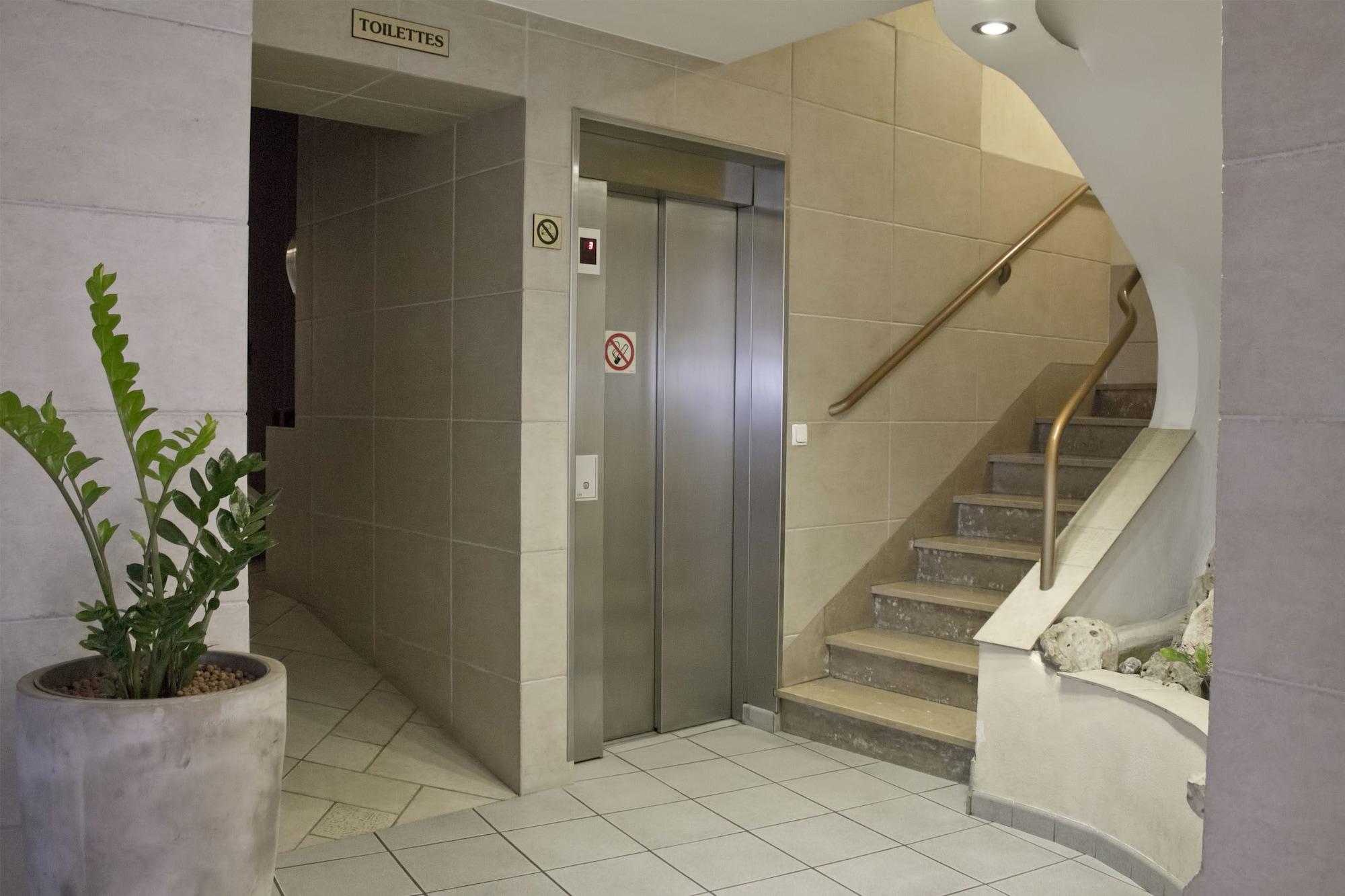 Hotel Atlantic 40/51