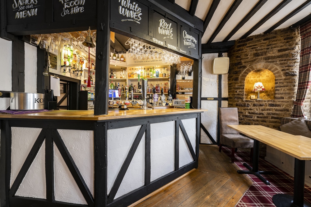 The Swan Hotel 2/50