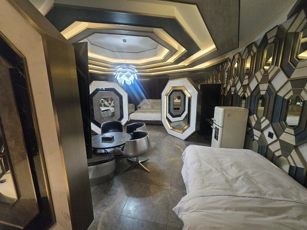 Hotel The Designers Premier Kondae 42/74
