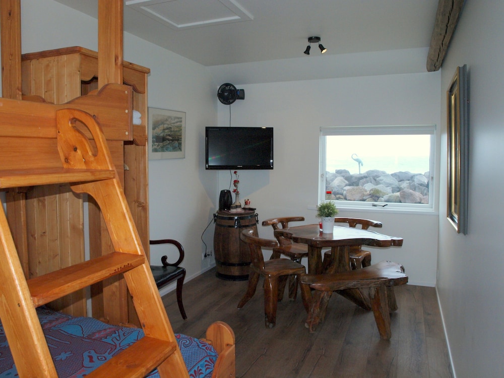 Fisherman's Village 26/45