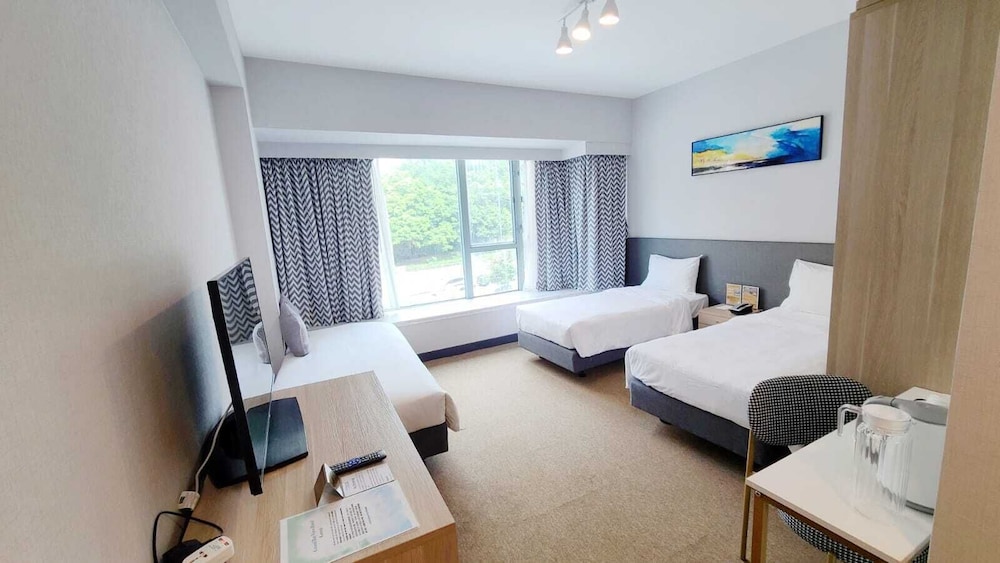 New Style, Superior, Triple, 3 Beds