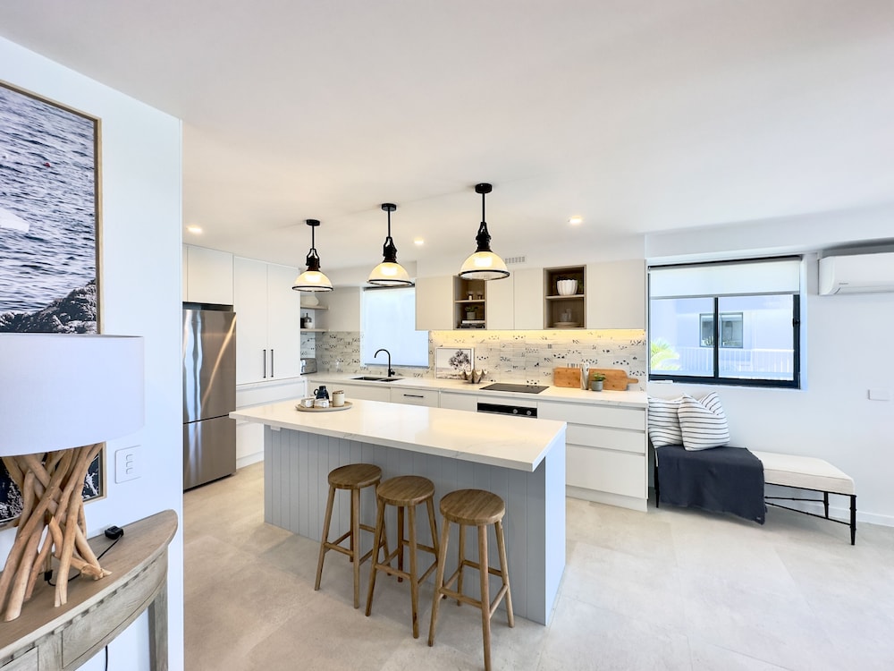 Noosa Pacific Riverfront Resort 37/50
