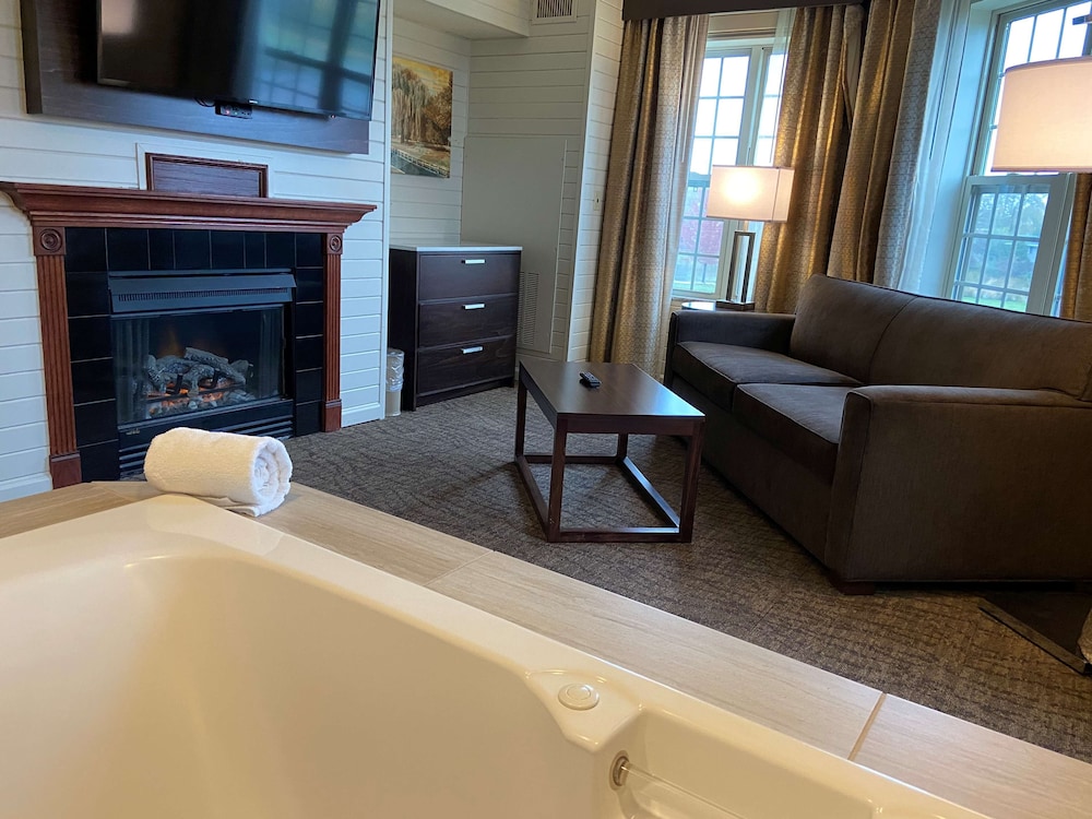 Best Western Premier Bridgewood Resort Hotel 34/60