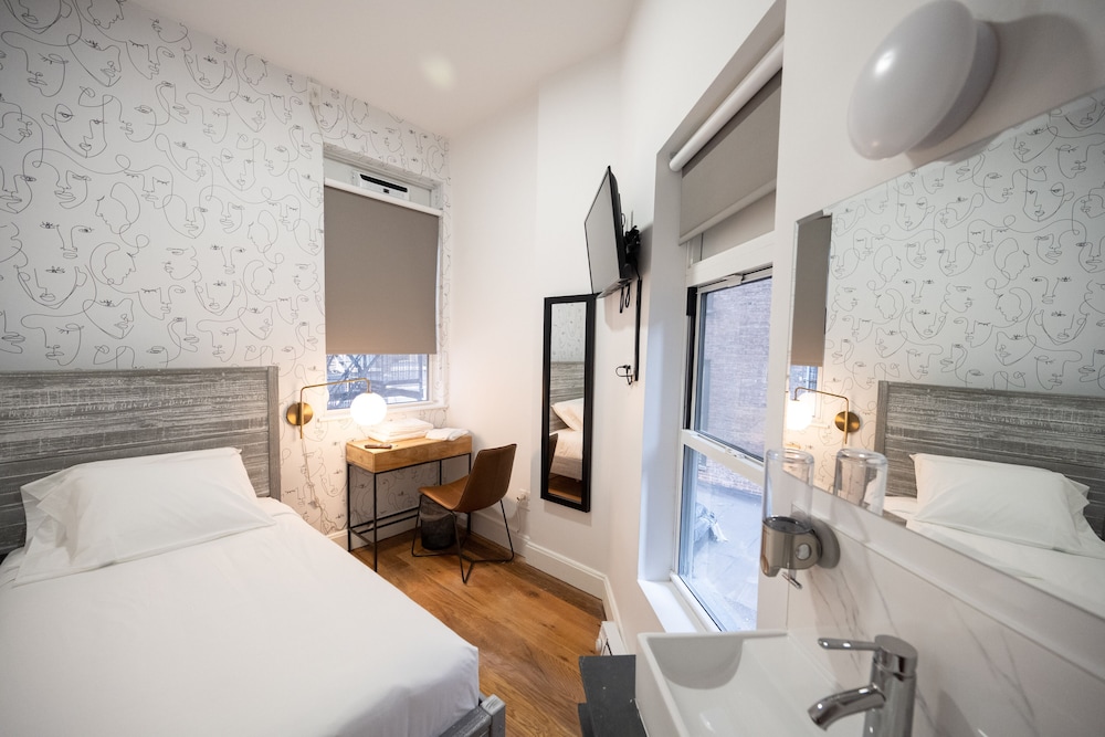 The Flat NYC 22/47